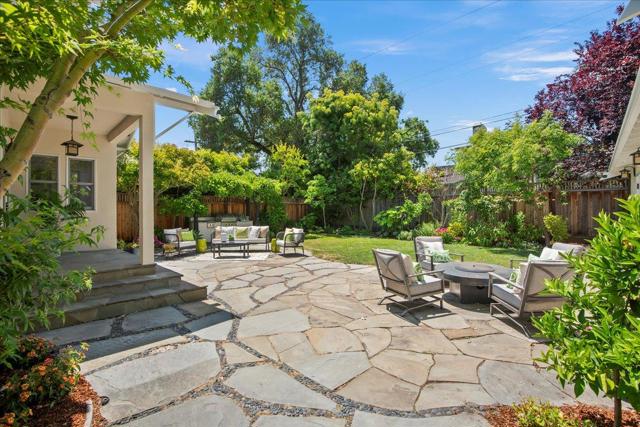 52 Myrtle Street, Redwood City CA: https://media.crmls.org/mediaz/1e135a95-6056-4547-be4a-41adbb8c3387.jpg
