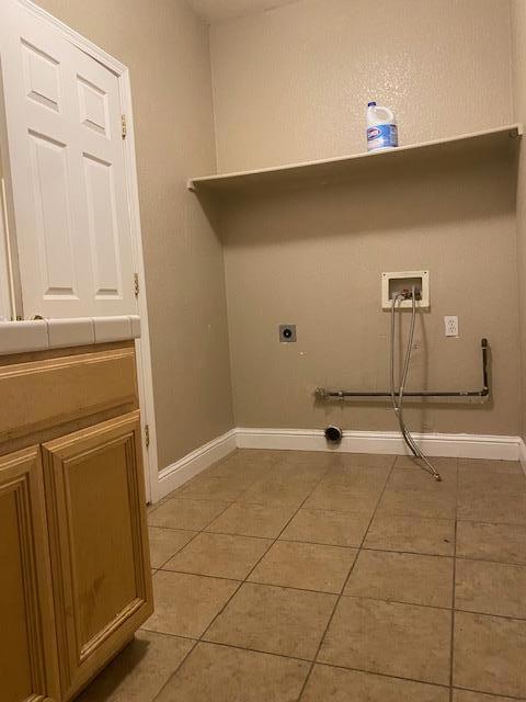 346 Vasconcellos Avenue, Manteca CA: https://media.crmls.org/mediaz/1e138d66-6268-4b9d-a8af-2689b4ec49cc.jpg