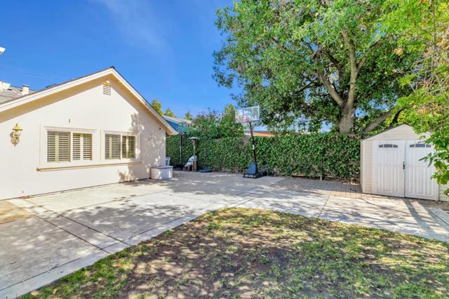 1905 White Oaks Road, Campbell CA: https://media.crmls.org/mediaz/1e1472e9-31c8-4272-8cdd-2313fb5d9a8b.jpg