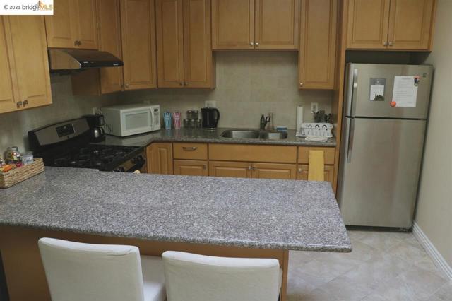 1616 International Boulevard, Oakland CA: https://media.crmls.org/mediaz/1e149c13-790c-4c7e-b398-db43861a2228.jpg