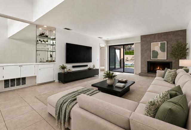 48953 Canyon Crest Lane, Palm Desert, CA 92260