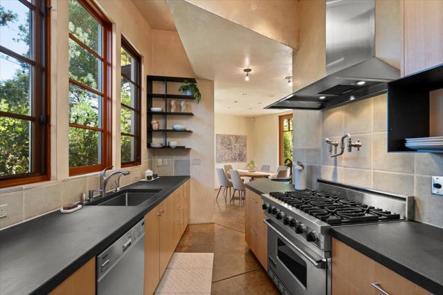 705 University Avenue, Los Altos CA: https://media.crmls.org/mediaz/1e15bdf0-ddfd-4631-8751-01b64a50e7db.jpg