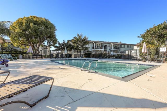 Detail Gallery Image 26 of 53 For 506 Canyon Dr #43,  Oceanside,  CA 92054 - 3 Beds | 2 Baths