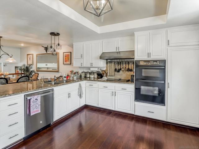 4804 La Villa Marina, Marina del Rey CA: https://media.crmls.org/mediaz/1e173deb-adc5-402e-b393-aa3a67a72f85.jpg