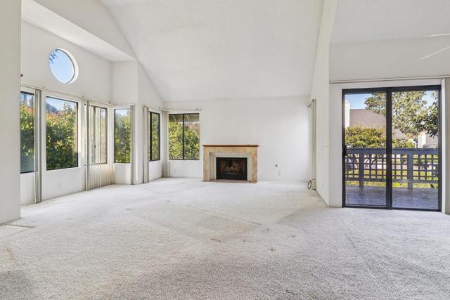 Detail Gallery Image 5 of 32 For 542 via De La Valle #J,  Solana Beach,  CA 92075 - 2 Beds | 2 Baths