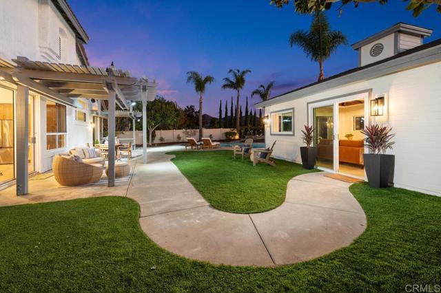 Detail Gallery Image 11 of 64 For 866 Windridge Cir, San Marcos,  CA 92078 - 4 Beds | 2 Baths