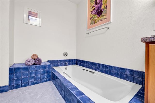 2202 Oakcrest Drive, Palm Springs, CA 92264