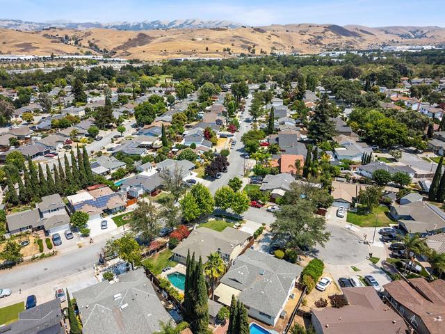 5301 Olstad Court, San Jose CA: https://media.crmls.org/mediaz/1e192f89-1614-476b-9843-bcbe48e81f91.jpg