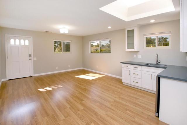 217 Valencia Avenue, Aptos CA: https://media.crmls.org/mediaz/1e1969f6-237b-47fd-ae30-8d2bdf894af4.jpg