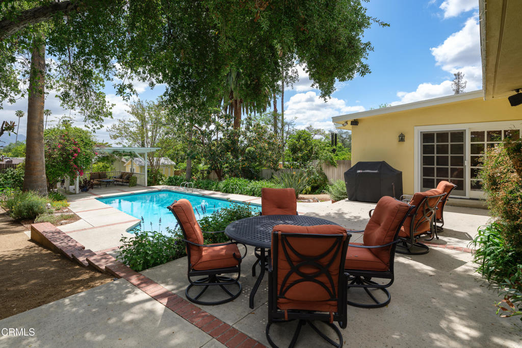 375 Berkshire Avenue La Canada Flintridge img 75