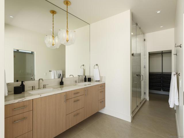 2841 Bayside Walk, San Diego CA: https://media.crmls.org/mediaz/1e1ba3bb-f080-48c1-8f78-1e92bf67db02.jpg