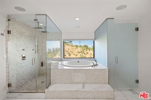 8514 Hillside Avenue, Los Angeles CA: https://media.crmls.org/mediaz/1e1bcaf0-93d8-4d83-be48-4db4866ba977.jpg