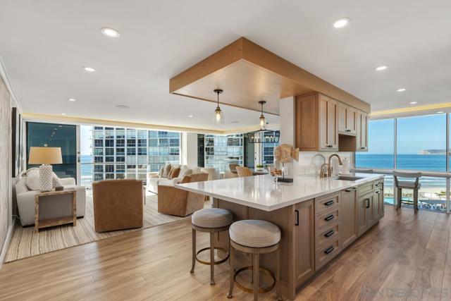 Details for 1750 Avenida Del Mundo  607, Coronado, CA 92118