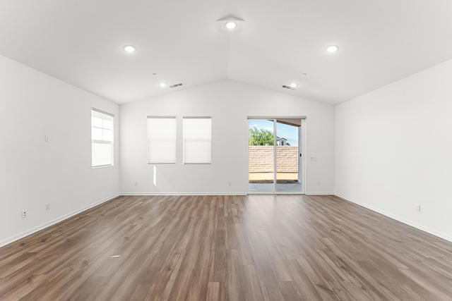 84151 Novello Drive, Indio CA: https://media.crmls.org/mediaz/1e1e1c82-ef32-45f7-9e32-5f2782bc6c8d.jpg