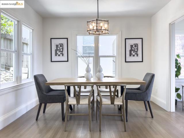 479 Kentucky Ave, Berkeley CA: https://media.crmls.org/mediaz/1e1e6404-59d5-4add-879a-c95a2bf5fe71.jpg