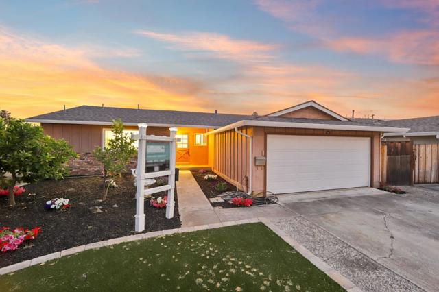 2995 Pettigrew Court, San Jose CA: https://media.crmls.org/mediaz/1e1f8e74-d87c-4c3c-a66b-d3ee41d5ffb1.jpg