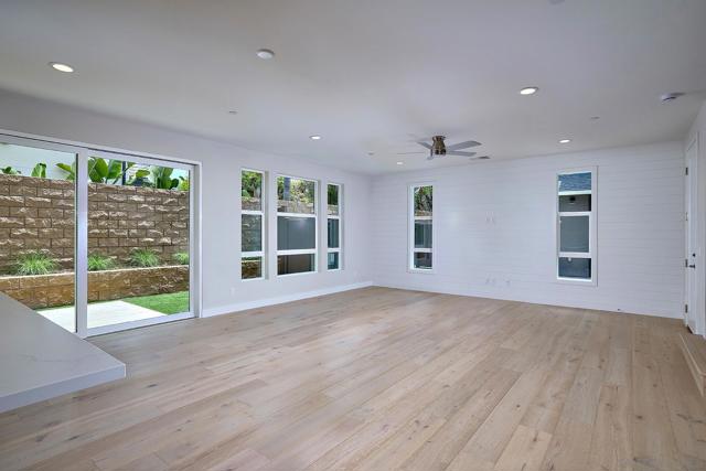 567 N Vulcan Ave, Encinitas CA: https://media.crmls.org/mediaz/1e1fb8ef-8207-4757-8cdc-ddccdd5b1c75.jpg