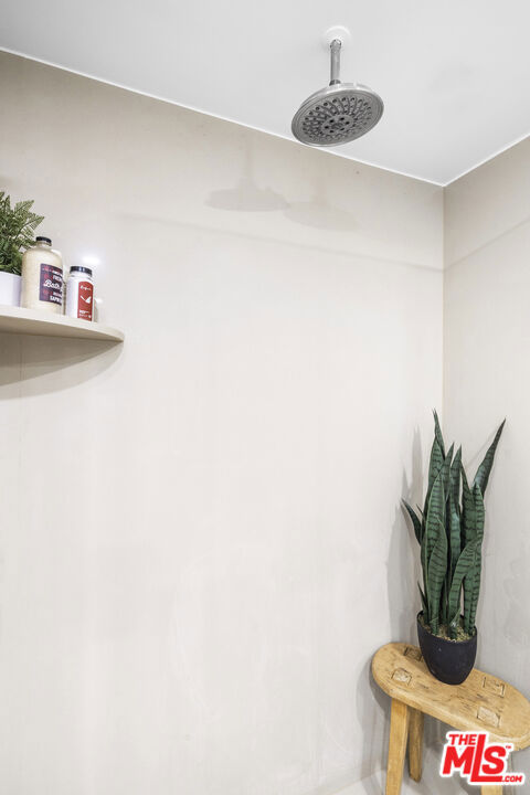 8787 Shoreham Drive, West Hollywood CA: https://media.crmls.org/mediaz/1e20775c-34f1-41b0-8d55-fcb2dec7d968.jpg