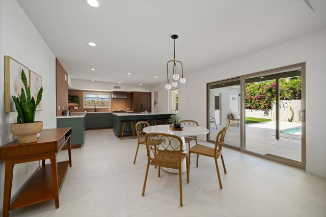 48335 Alan Circle, Palm Desert CA: https://media.crmls.org/mediaz/1e209343-26b7-4d98-b476-ec60ee53c4e0.jpg