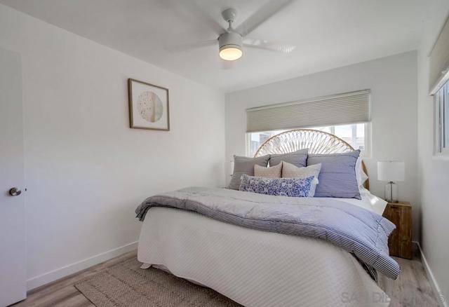 3286 88 Bayside Walk, San Diego CA: https://media.crmls.org/mediaz/1e2095d1-c6f2-4af2-8dc0-ced7605c1539.jpg