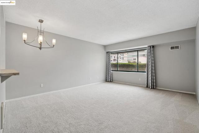 988 Franklin, Oakland CA: https://media.crmls.org/mediaz/1e20bbf2-1d00-425a-ae34-22daafa058b7.jpg