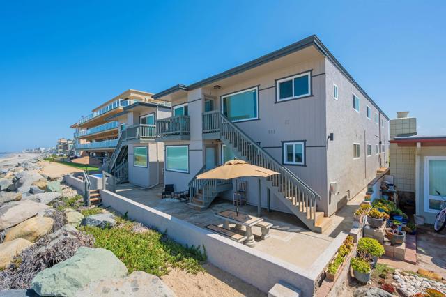 1460 Seacoast Drive, Imperial Beach CA: https://media.crmls.org/mediaz/1e211a26-0529-4a5e-b627-32b8d23b0f83.jpg