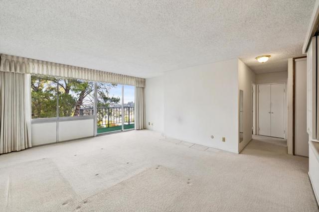 300 Davey Glen Road, Belmont CA: https://media.crmls.org/mediaz/1e2152d0-ee07-4c6d-921a-bf85e8e0b239.jpg
