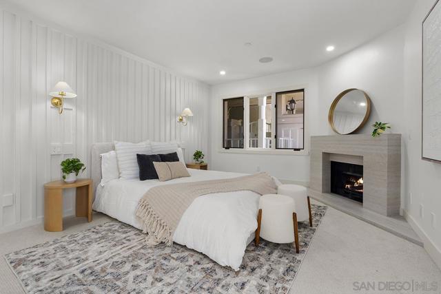 1099 1st St, Coronado CA: https://media.crmls.org/mediaz/1e21ca45-0280-479b-ae7f-f115e6499138.jpg