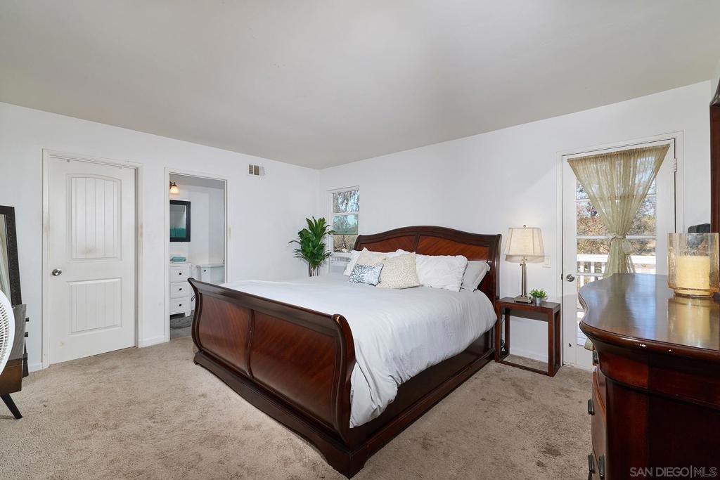 14958 La Manda - photo 15