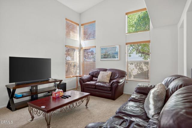 Detail Gallery Image 10 of 41 For 1507 La Verada Ct, Camarillo,  CA 93010 - 3 Beds | 2/1 Baths