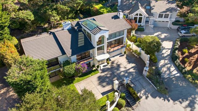 4051 Los Altos Drive, Pebble Beach CA: https://media.crmls.org/mediaz/1e23cf02-f2ef-436a-bb9c-f60351bbf87c.jpg