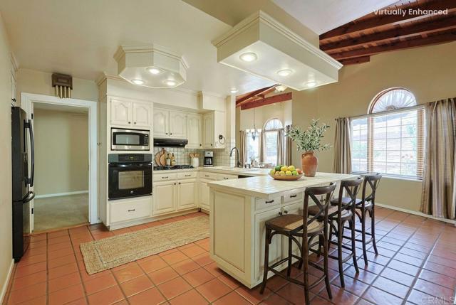 Detail Gallery Image 8 of 62 For 4350 68th Street, La Mesa,  CA 91942 - 3 Beds | 2 Baths