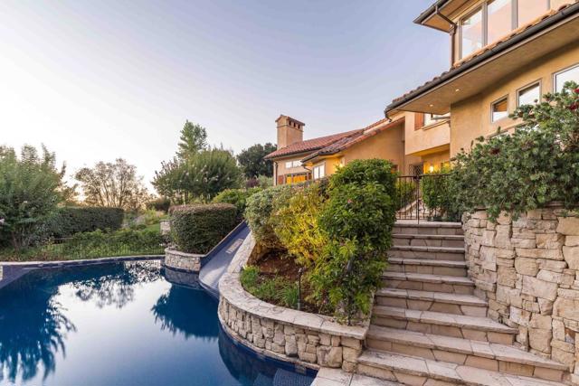 28500 Matadero Creek Lane, Los Altos Hills CA: https://media.crmls.org/mediaz/1e240a7f-d7fc-4c0f-9da8-b2c8e9bd4785.jpg