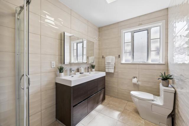 1096 Hawthorne Drive, San Mateo CA: https://media.crmls.org/mediaz/1e250fdc-ec82-4b33-b870-6a65412f0001.jpg