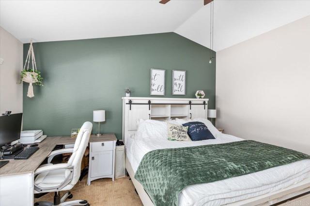 750 Corte Manolito, San Marcos CA: https://media.crmls.org/mediaz/1e255978-f8c6-4adb-8780-7592757f48f6.jpg