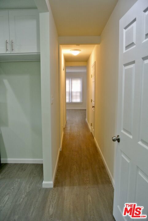 603 W 47th Street, Los Angeles CA: https://media.crmls.org/mediaz/1e257286-86f7-4581-b9ce-6f44a18ee1f7.jpg