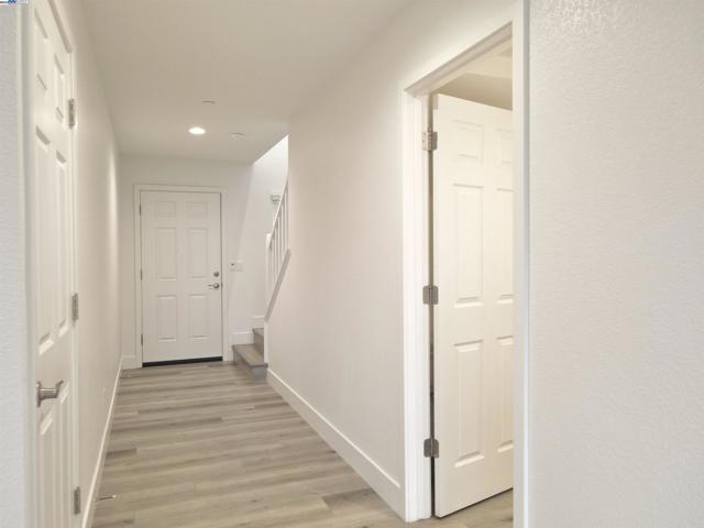 Image 10 of 23 For 5725 Misty Wind Ct