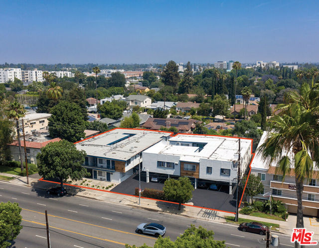 Details for 15115 Victory Boulevard, Van Nuys, CA 91411
