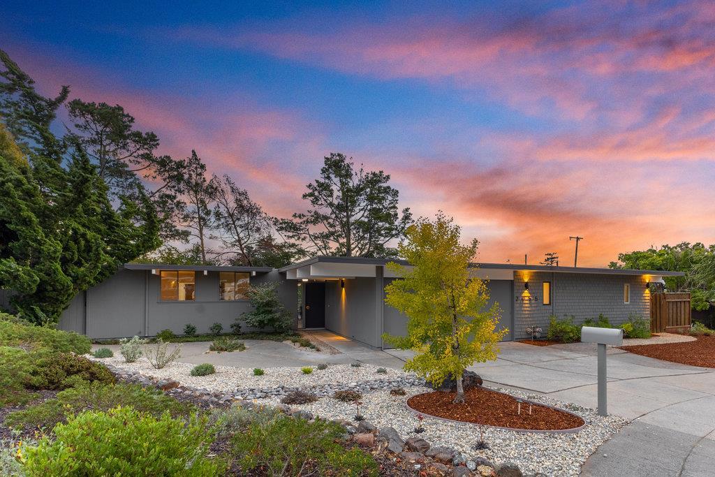 2055 Ticonderoga Drive