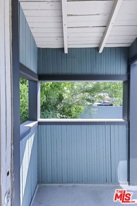 116 Roselawn Place, Los Angeles CA: https://media.crmls.org/mediaz/1e28edaa-2fe6-4461-96a2-895907728d79.jpg