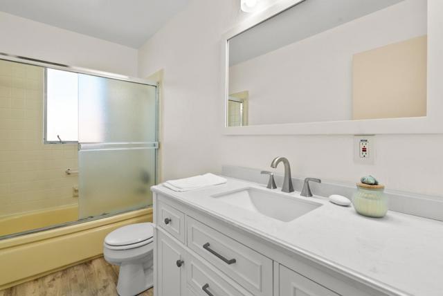 102 32nd Avenue, Santa Cruz CA: https://media.crmls.org/mediaz/1e294b0f-1894-44fc-80ee-ef30fef46cae.jpg