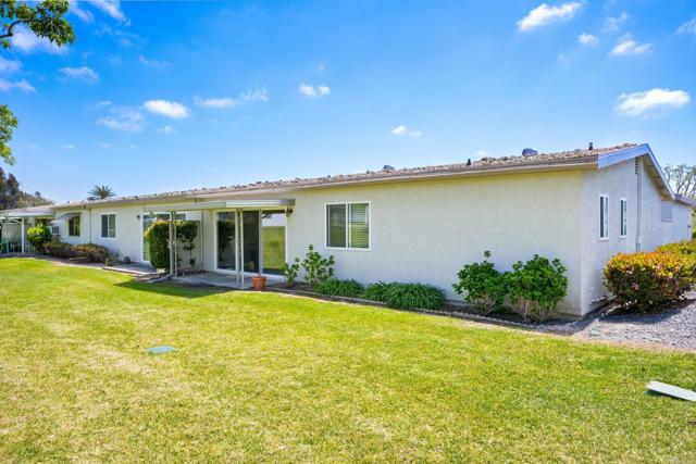 Detail Gallery Image 17 of 33 For 3820 Rosemary Way, Oceanside,  CA 92057 - 2 Beds | 2 Baths