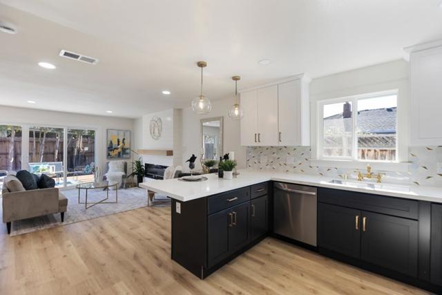 3004 Vistamont Drive, San Jose CA: https://media.crmls.org/mediaz/1e2c7e3e-0d8b-4943-88ae-0d58618185e2.jpg