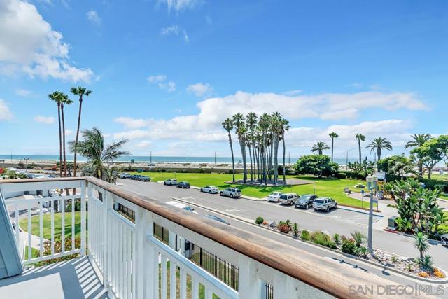 24 Montego Court, Coronado CA: https://media.crmls.org/mediaz/1e2d7b71-166c-4c4e-bb13-23900a05fb53.jpg