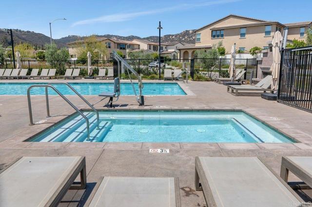 2051 Julie Dawn Place, Escondido CA: https://media.crmls.org/mediaz/1e2d95cf-ee8c-43a7-8c1c-0aa61f2ff0e9.jpg
