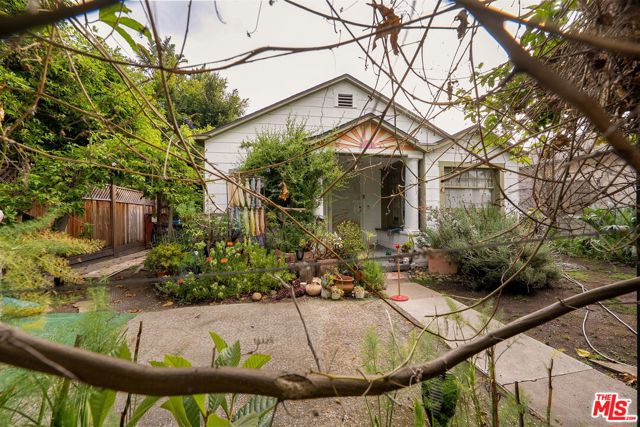2206 Walnut Avenue photo 4