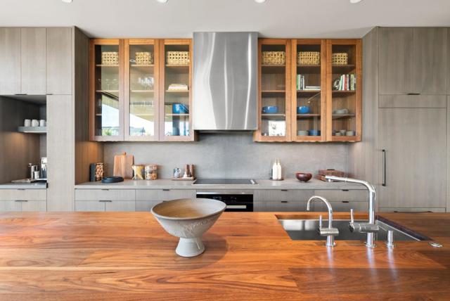 345 Oxford Way, Santa Cruz CA: https://media.crmls.org/mediaz/1e2df567-abf2-45f7-bf8b-2e909a53417c.jpg