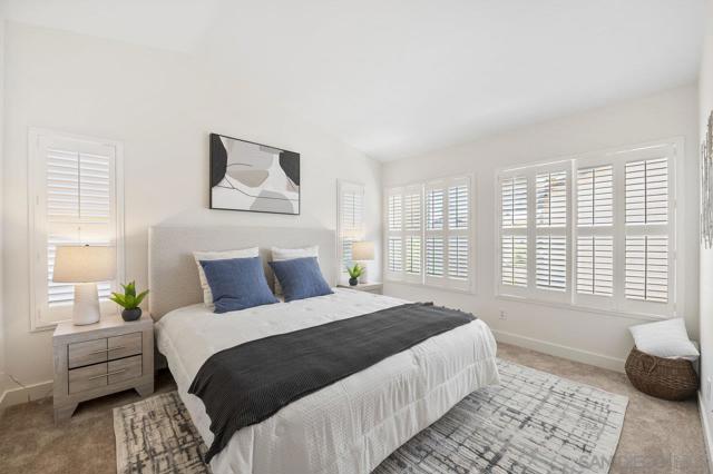 4087 Ivey Vista, Oceanside CA: https://media.crmls.org/mediaz/1e2e3bfa-87fd-49c2-afb2-6fd7e8899110.jpg