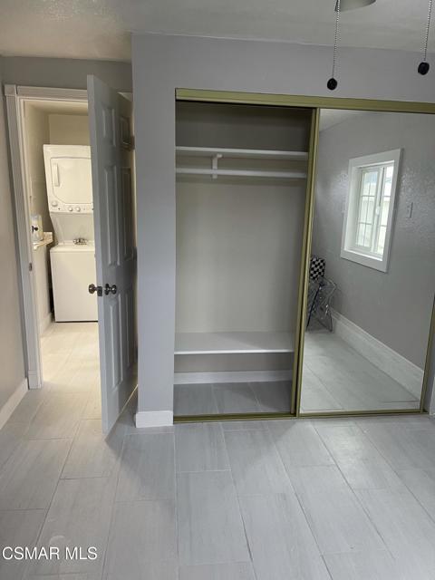 2261 Athens Avenue, Simi Valley CA: https://media.crmls.org/mediaz/1e2e683a-4d62-4da5-bc34-6aaa777e76fd.jpg