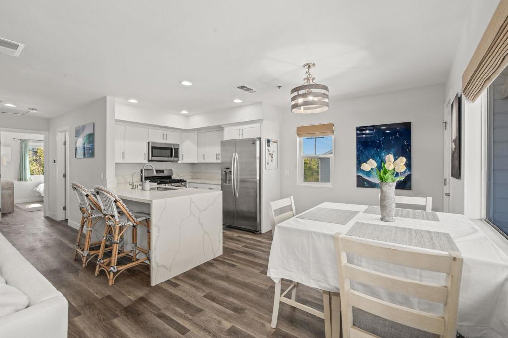 103 Mangano - photo 2